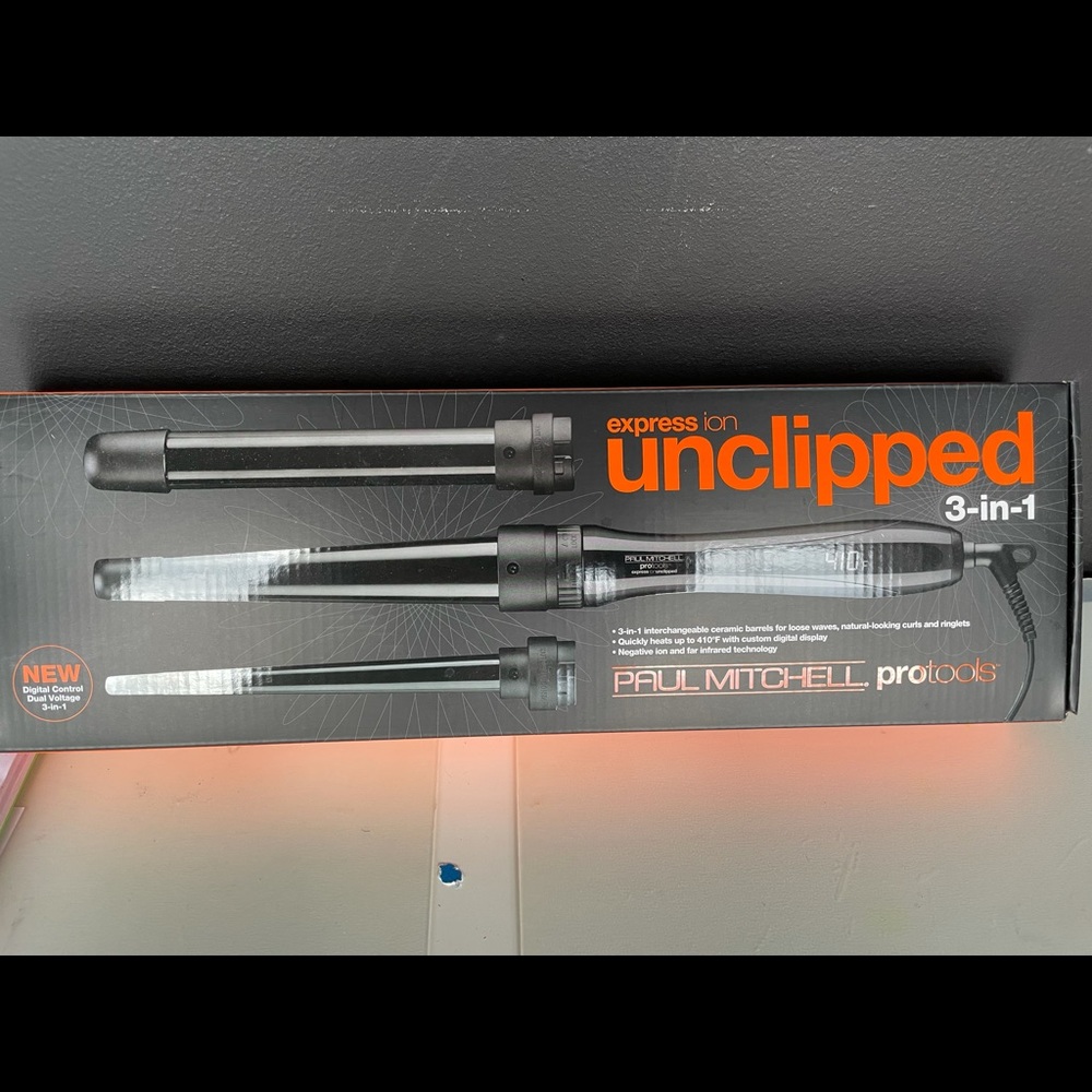 NEW! Paul Mitchell's Express Ion Unclipped 3-in-1 Ceramic Curling Iron